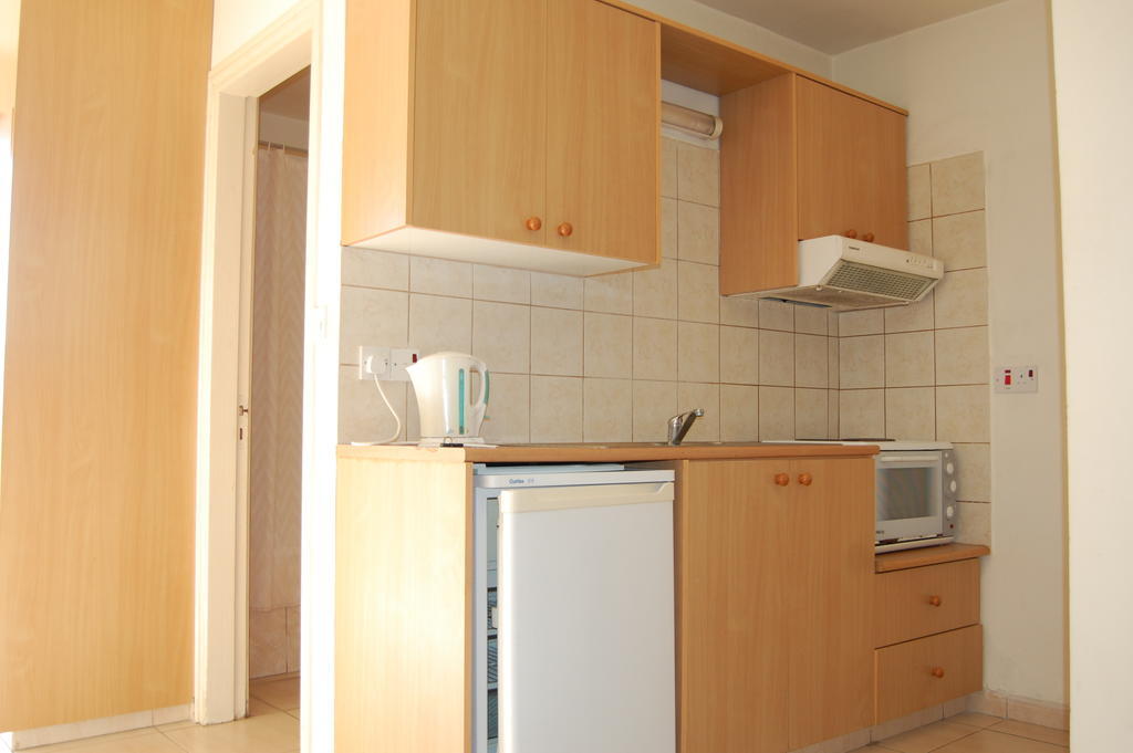 Nicos & Olympia Apartments Polis Zimmer foto