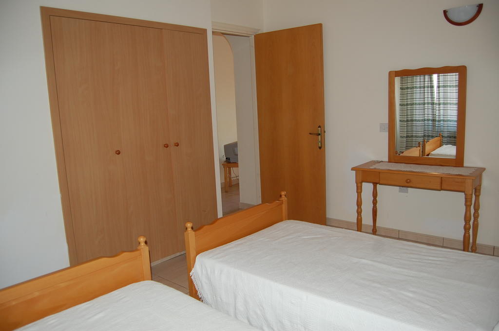 Nicos & Olympia Apartments Polis Zimmer foto